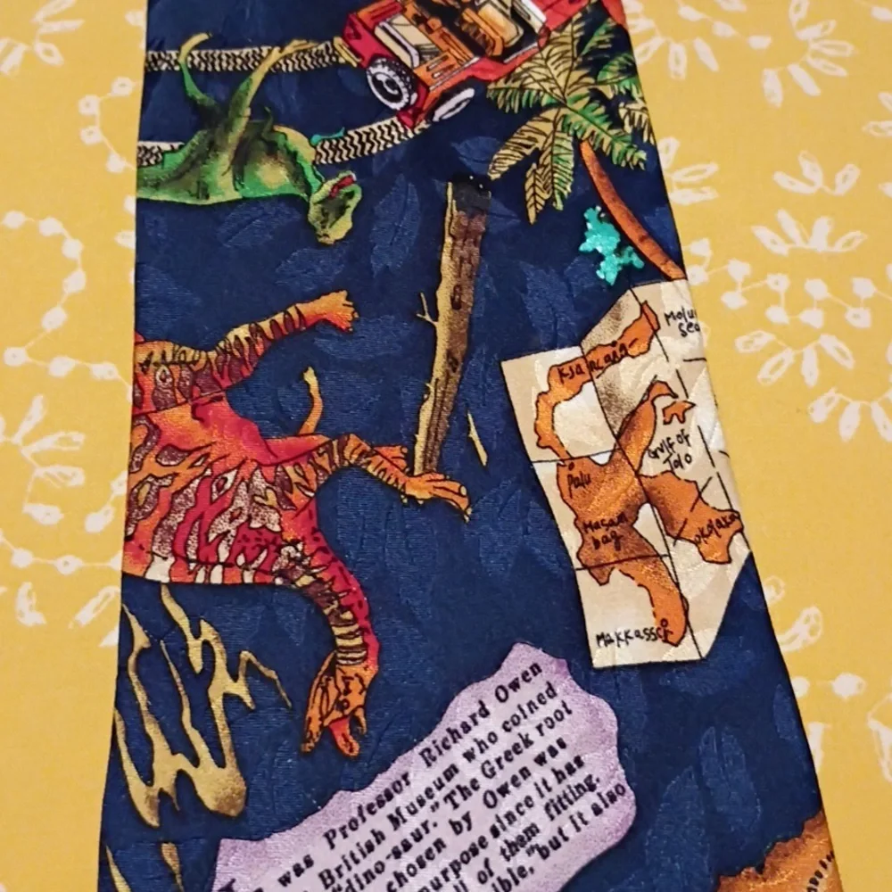 Vintage Nicole Miller Necktie